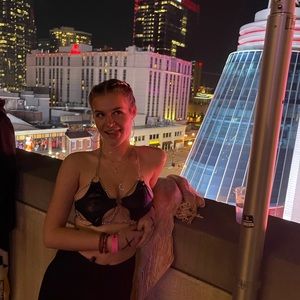 Meet your Posher, Payton